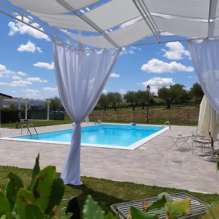 Farm stay Agriturismo Luisa Apice