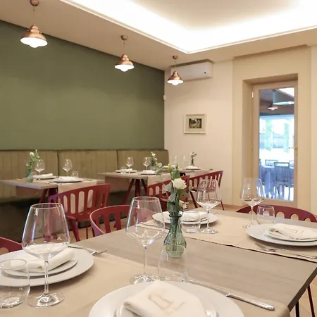 Luisa Alloggio per agriturismo *